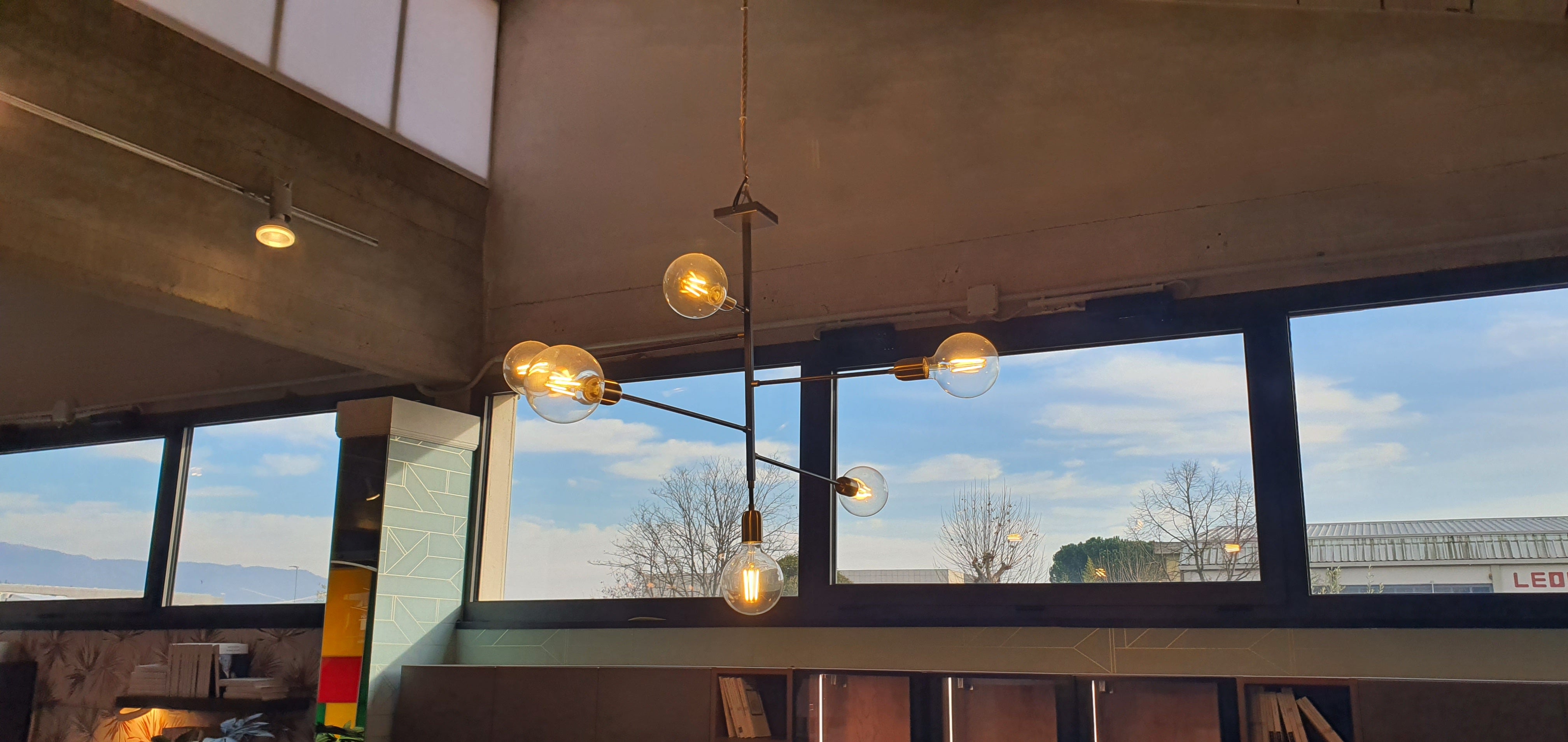 Lampada sospesa GB Agò -esposizione MM0