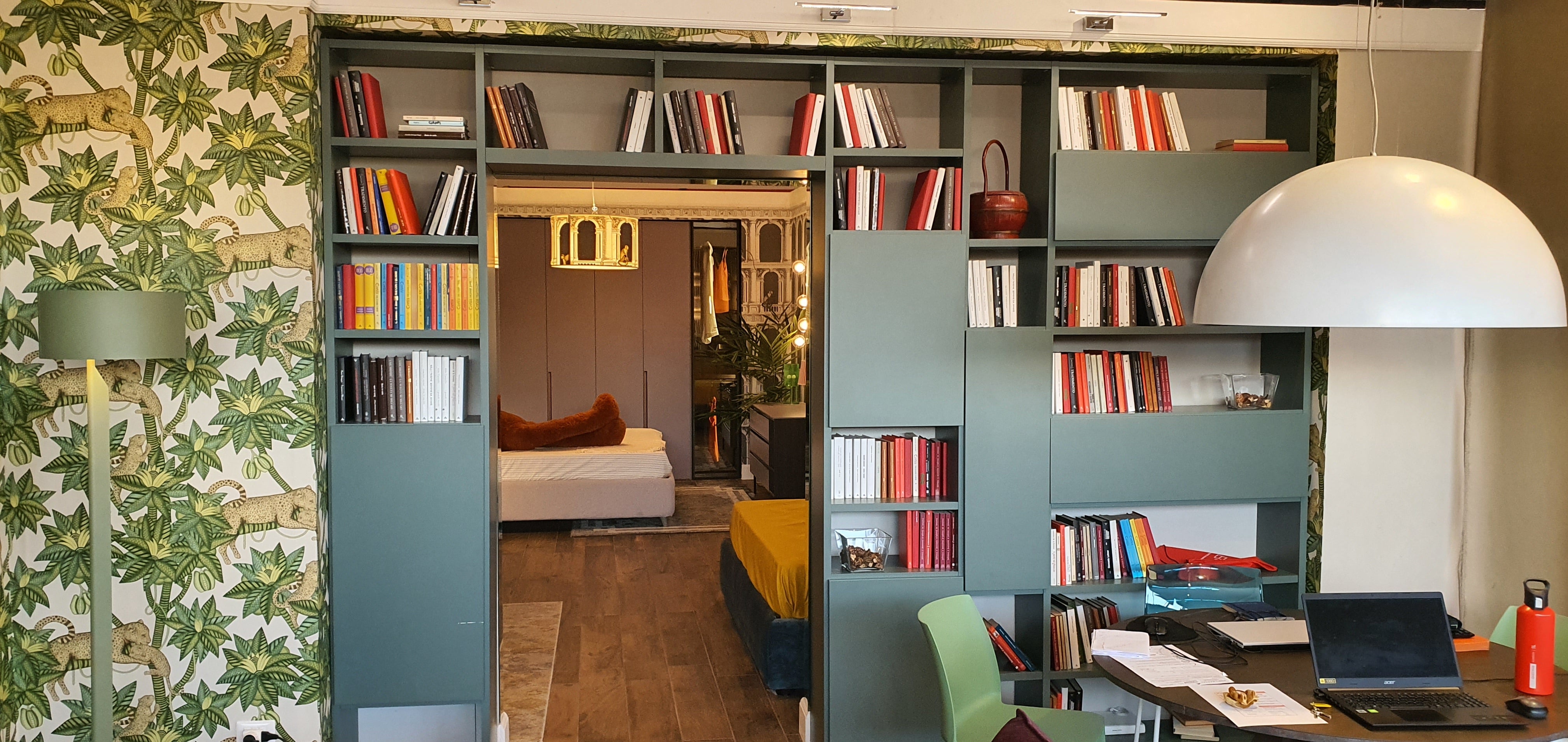 LIBRERIA GSG VERDE - esposizione MM0