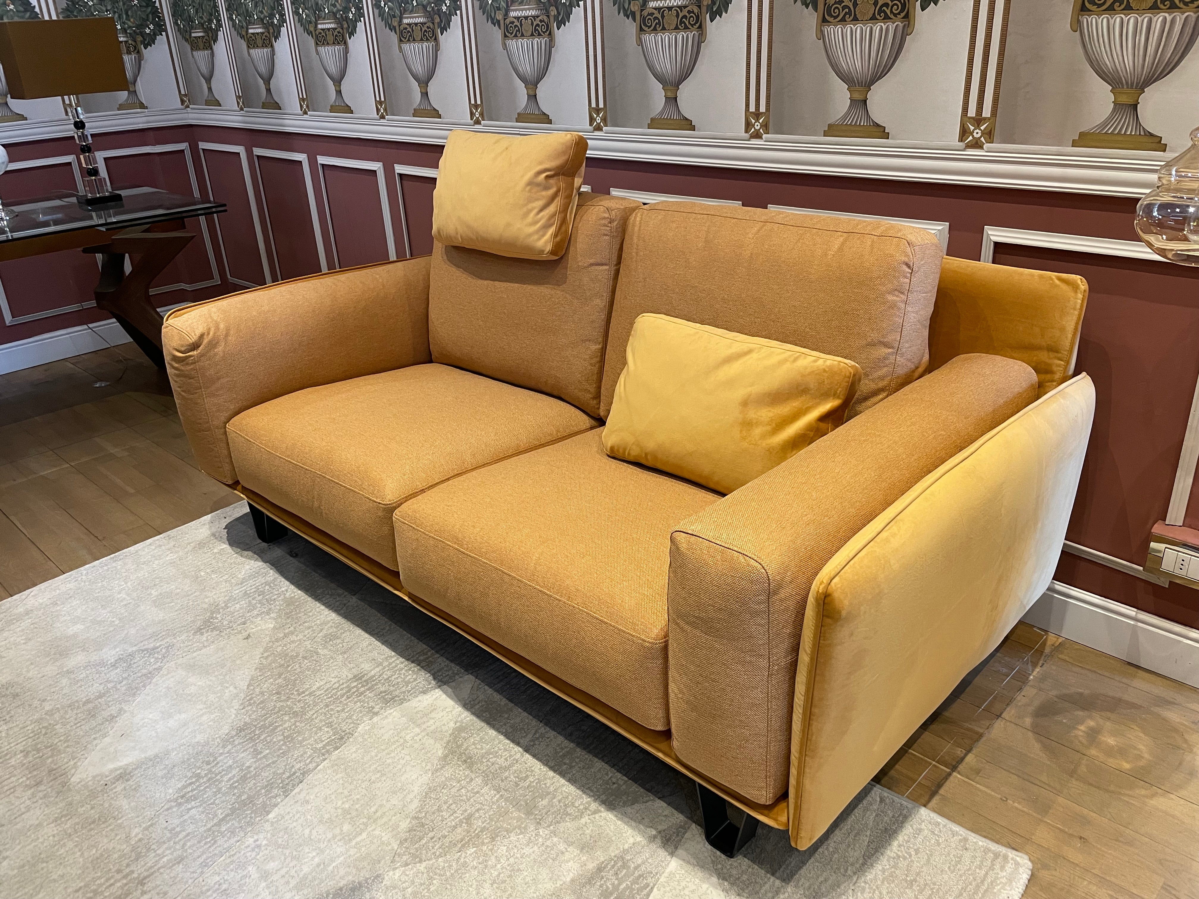 Divano Living Birght - esposizione MM7