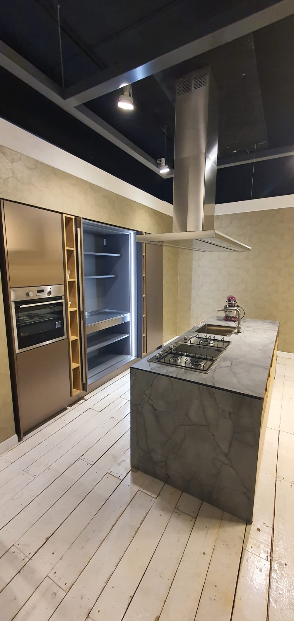 Cucina Kalì + Retta Top HPL - esposizione MM2