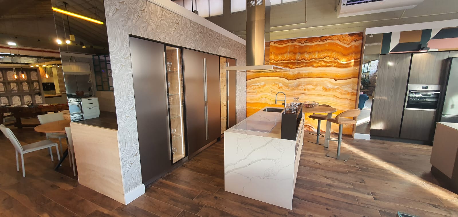 CUCINA KALI - Esposizione MM0