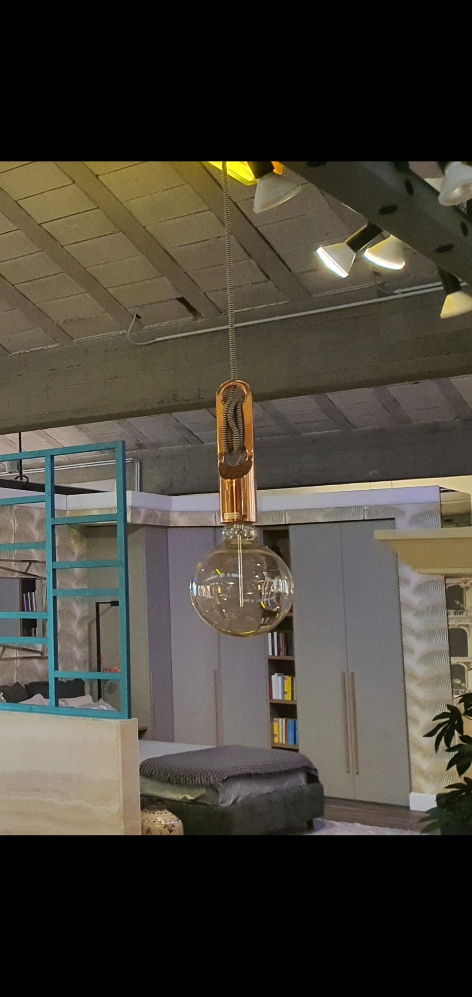 Luce sospesa rame - esposizione MM0