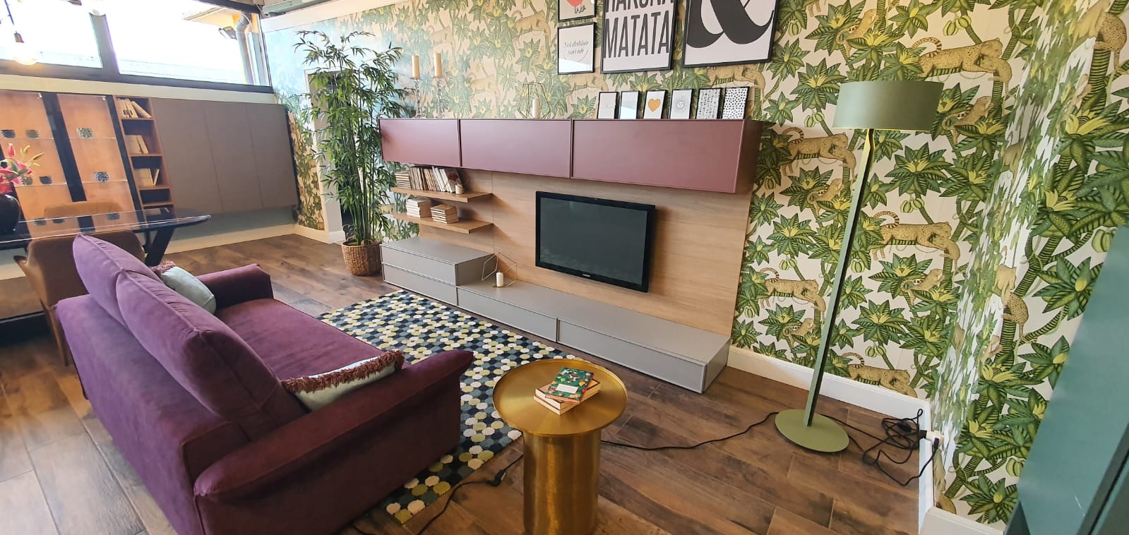 Mobile TV Dandy SL - esposizione MM0