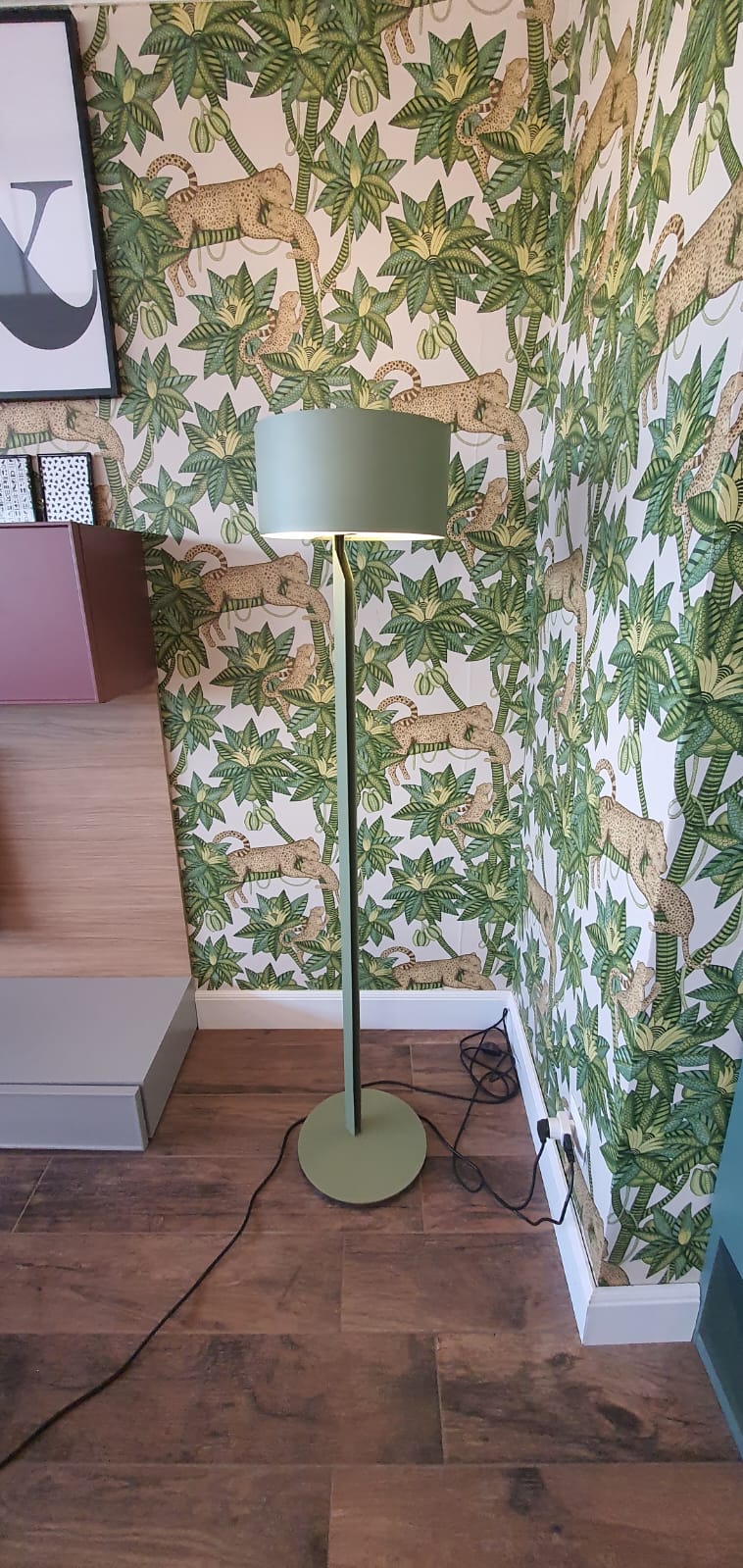 Piantana verde - esposizione MM0