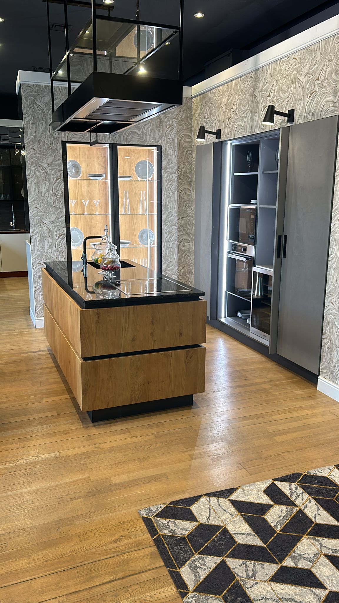 Cucina Asia + eldom Miele /falmec - esposizione MM7