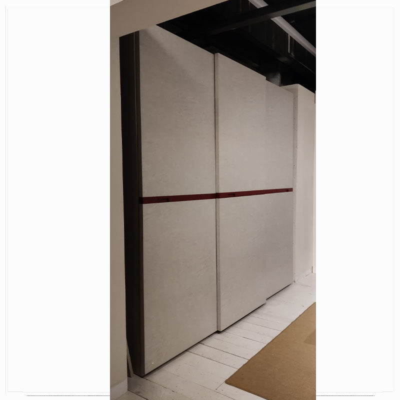 Camera rossa bianco GSG - esposizione MM2