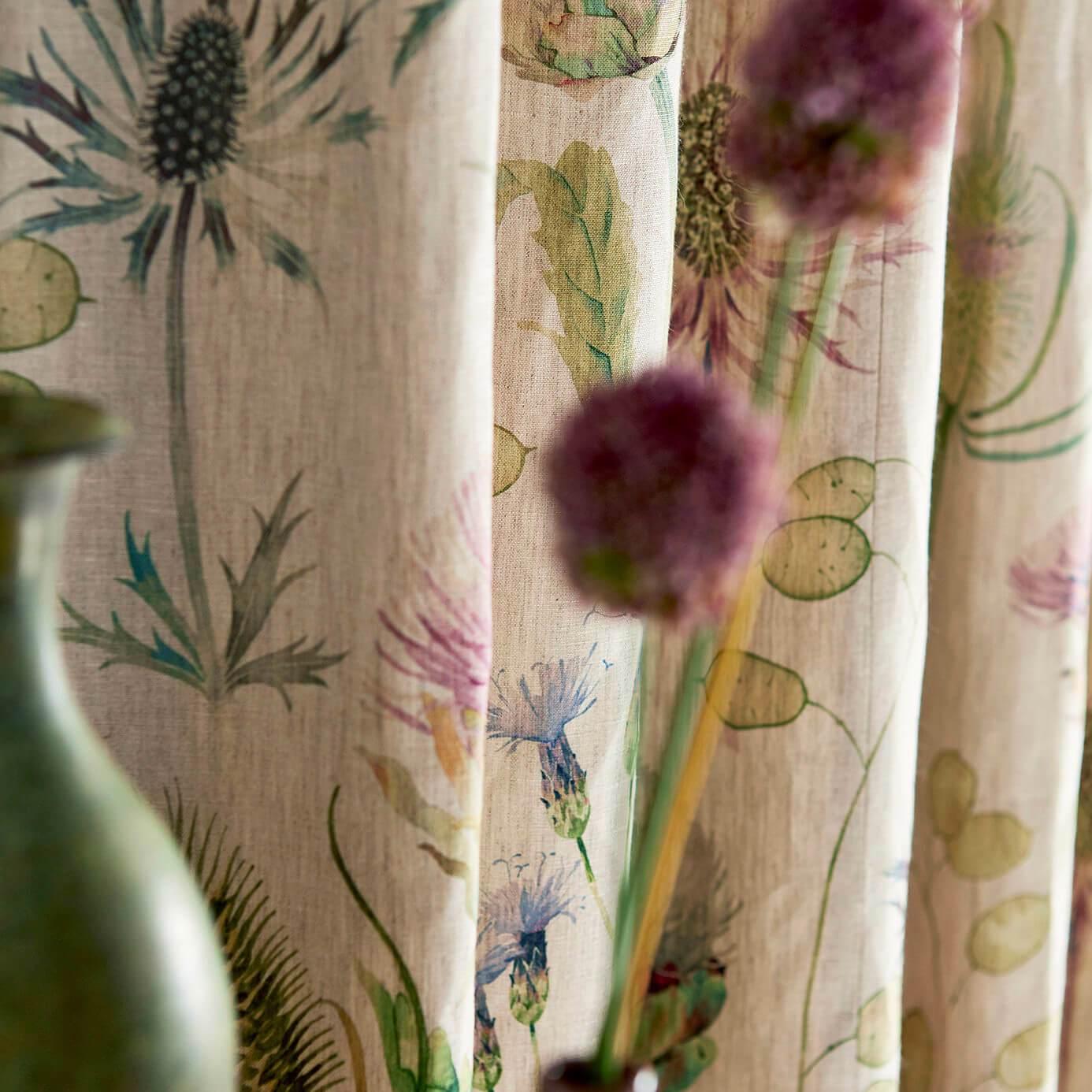 Tessuto Sanderson Thistle Garden Linen - Brand_Sanderson, Fantasia_Natura - Tessuti - Sanderson