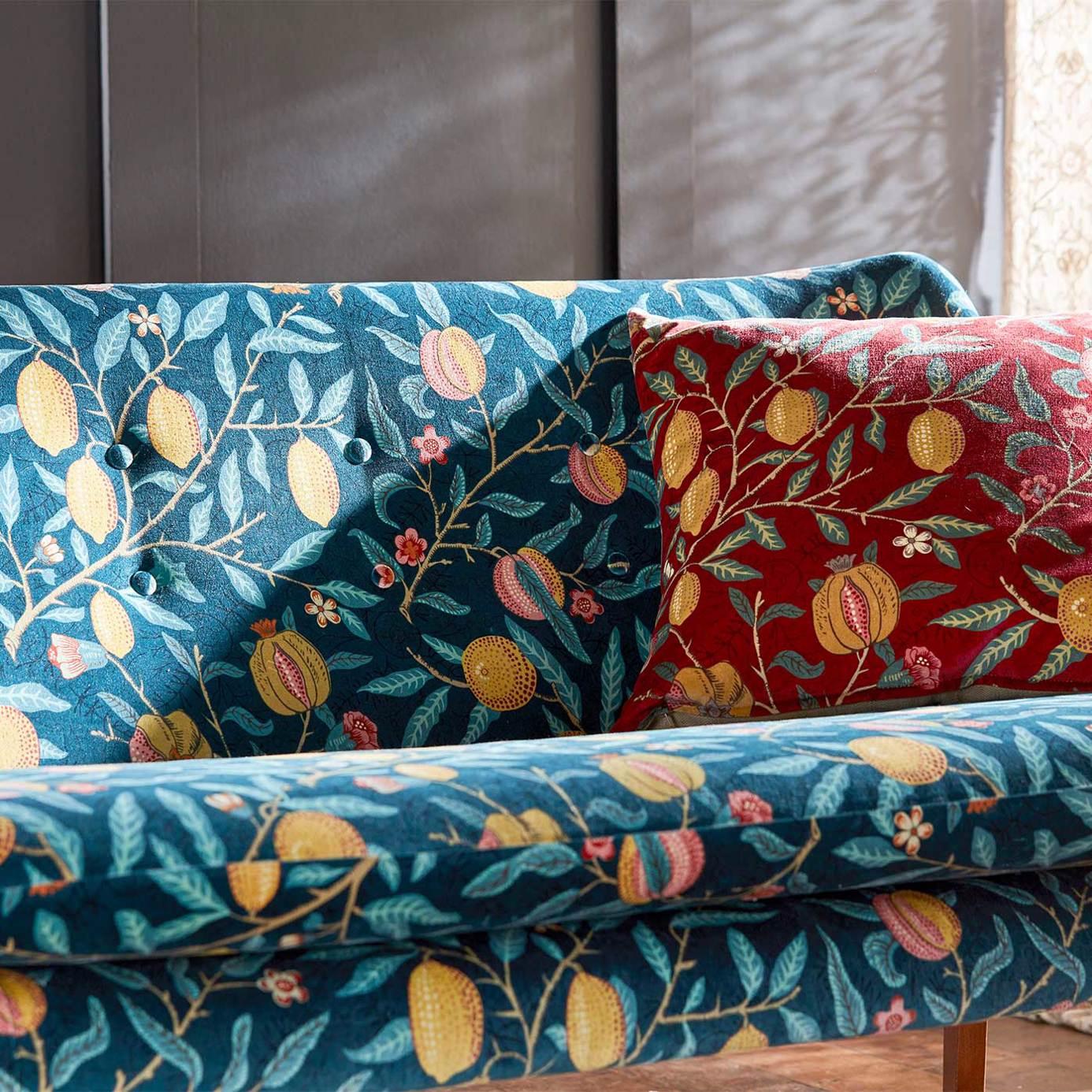 Tessuto Morris Fruit Velvet - Brand_Morris, Fantasia_Natura, Uso_Rivestimento cuscini, Uso_Rivestimento poltrone, Uso_Tende - Tessuti - Morris