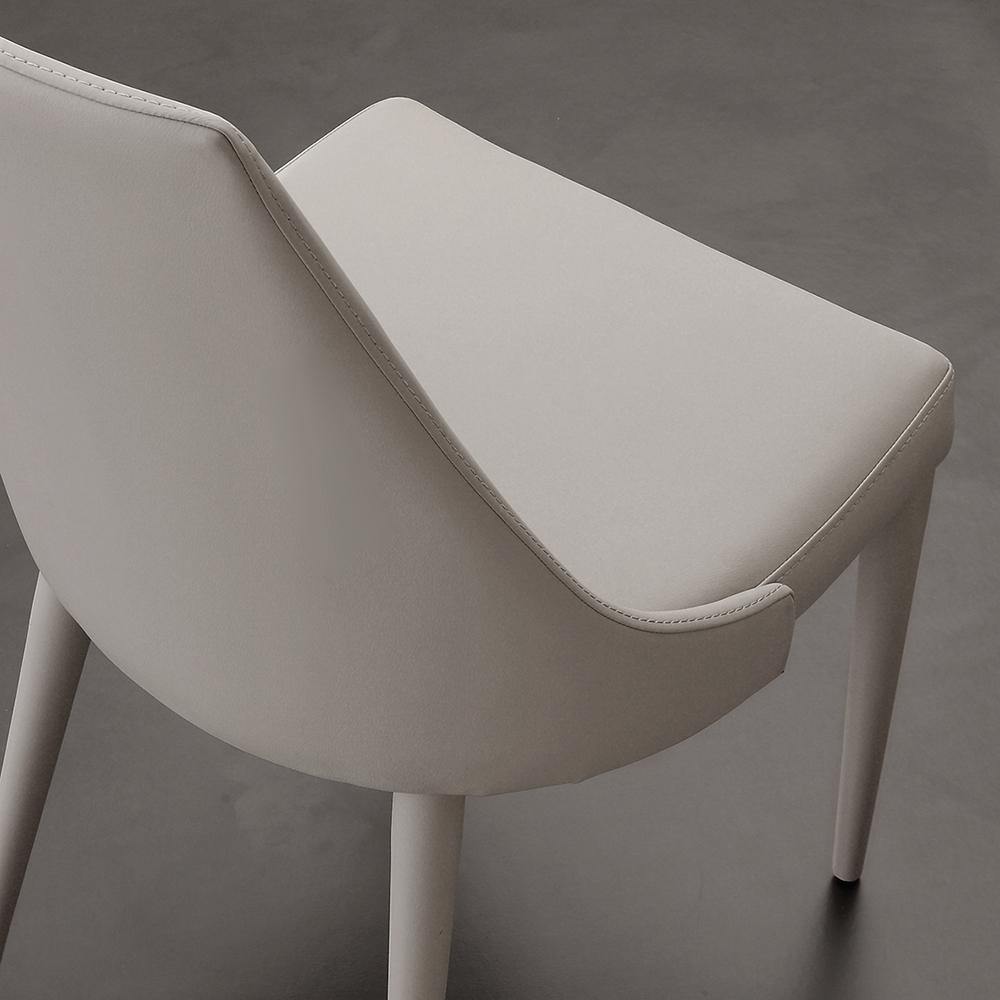 Sedia Curvy - Caratteristiche_Imbottito, La Seggiola, Quantitàminima_Minimo 4 - Sedie - Mobilmarket