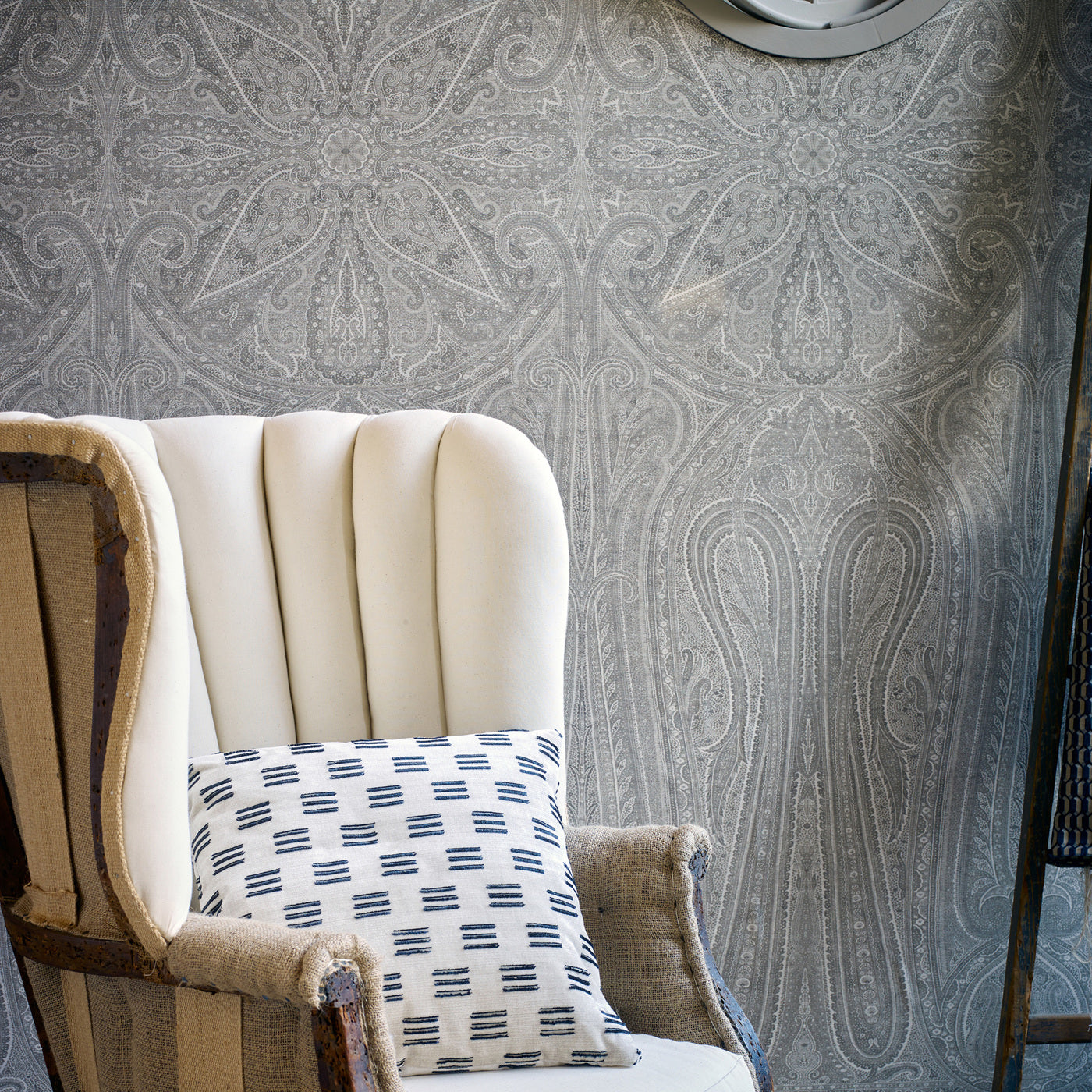 Carta da parati Zoffany Grand Paisley