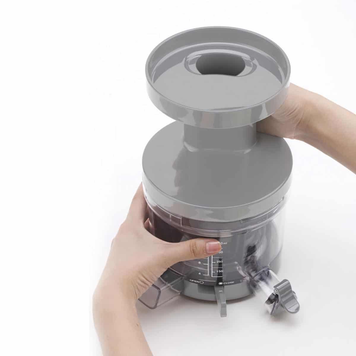 Estrattore di succo SJF01RDEU Smeg - Brand_Smeg, Tipologia_Estrattore di succo - Piccoli elettrodomestici - Smeg