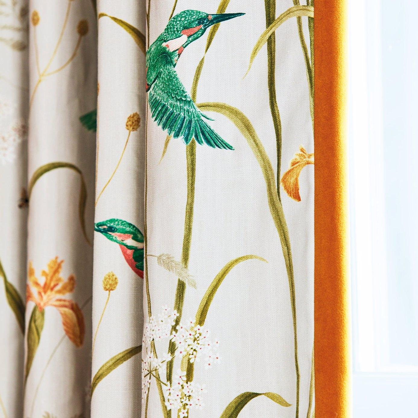 Tessuto Sanderson Kingfisher & Iris - Brand_Sanderson, Fantasia_Natura, Uso_Rivestimento cuscini, Uso_Rivestimento poltrone, Uso_Tende - Tessuti - Sanderson