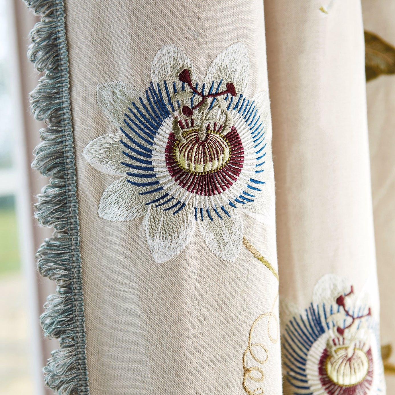 Tessuto Sanderson Passion Vine - Brand_Sanderson, Fantasia_Natura, Uso_Rivestimento cuscini, Uso_Tende - Tessuti - Sanderson