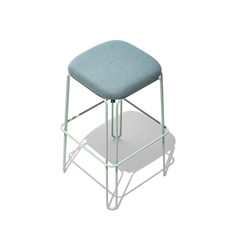 Sgabello Canterbury - Caratteristiche_Imbottito, Connubia, Minimo 1 - Sgabelli - Mobilmarket